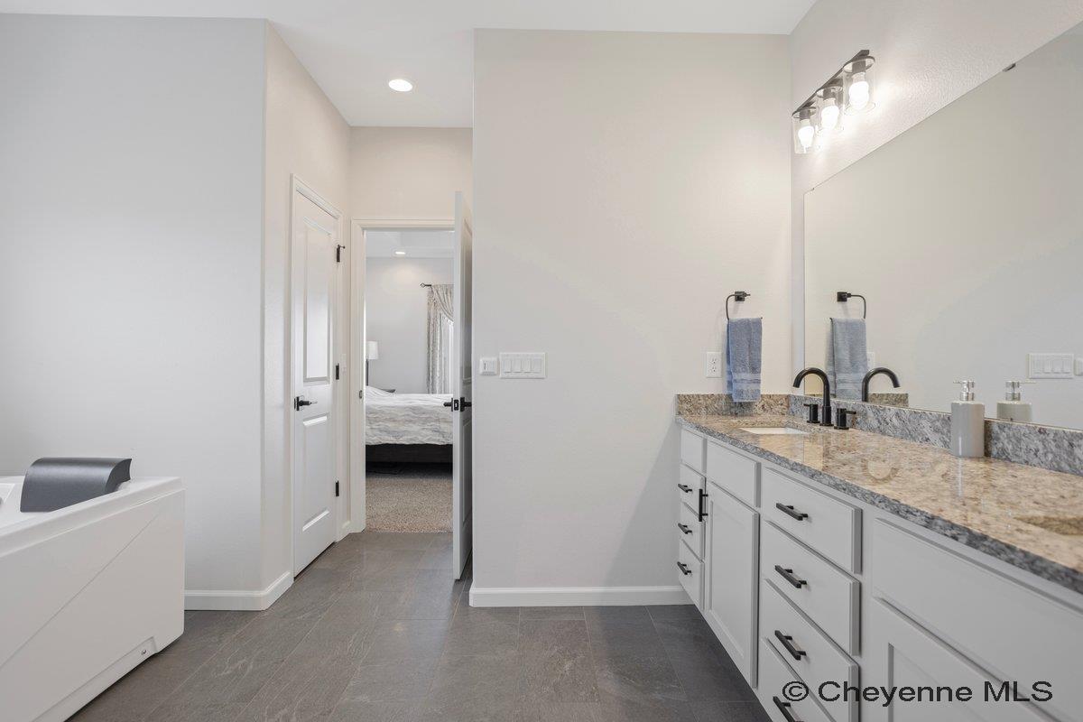 1472 SCENIC RIDGE DR