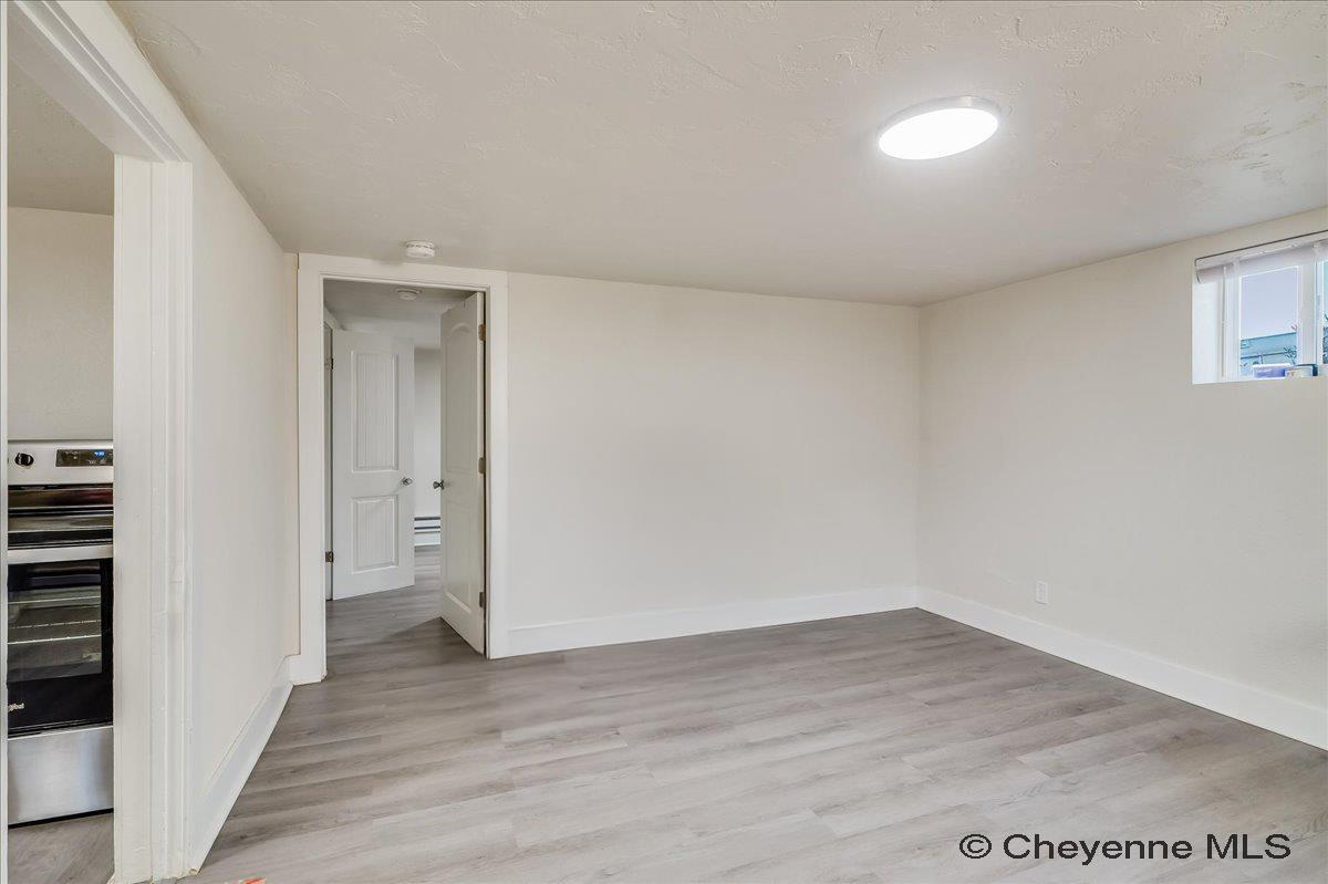 1410 CARBON AVE Unit: A-D