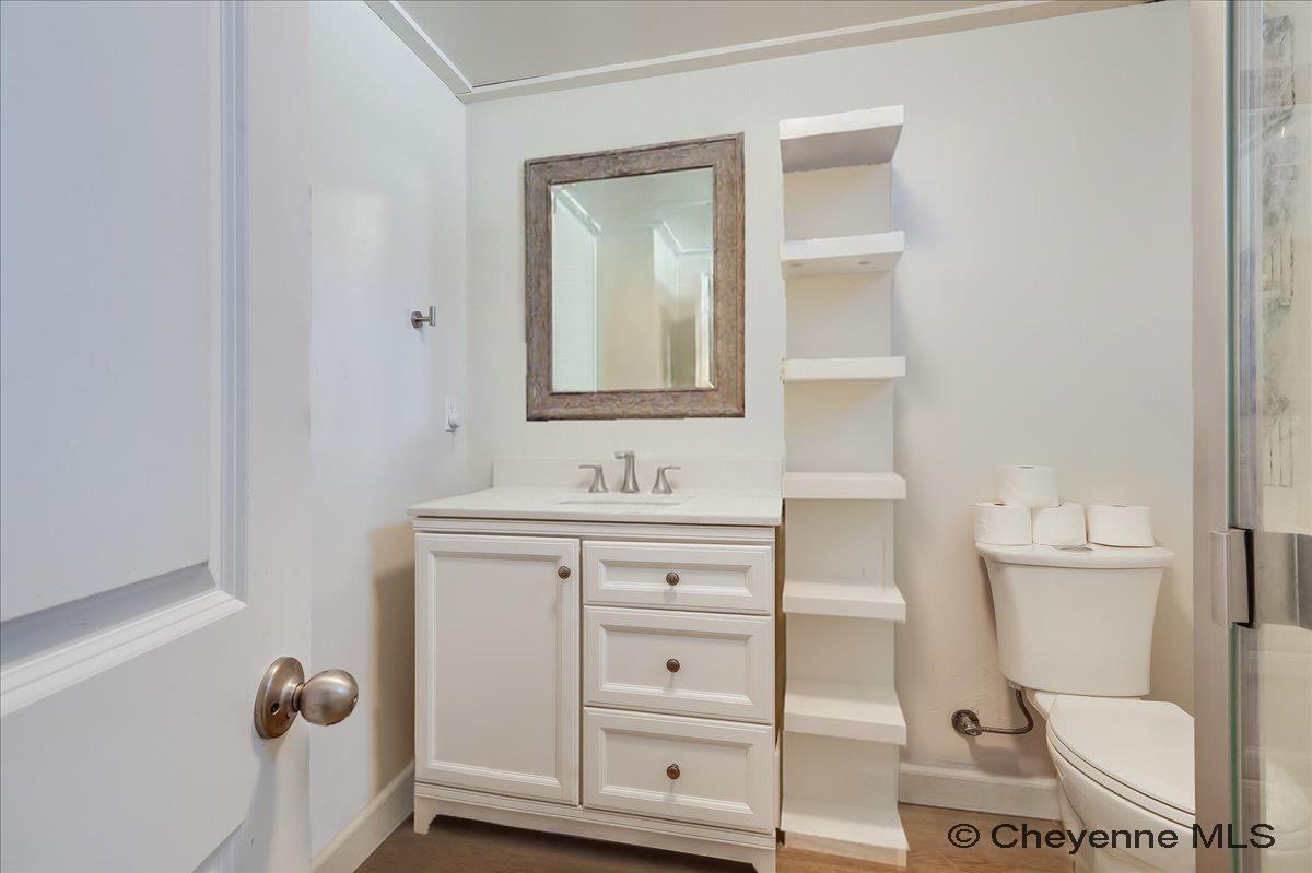 1410 CARBON AVE Unit: A-D