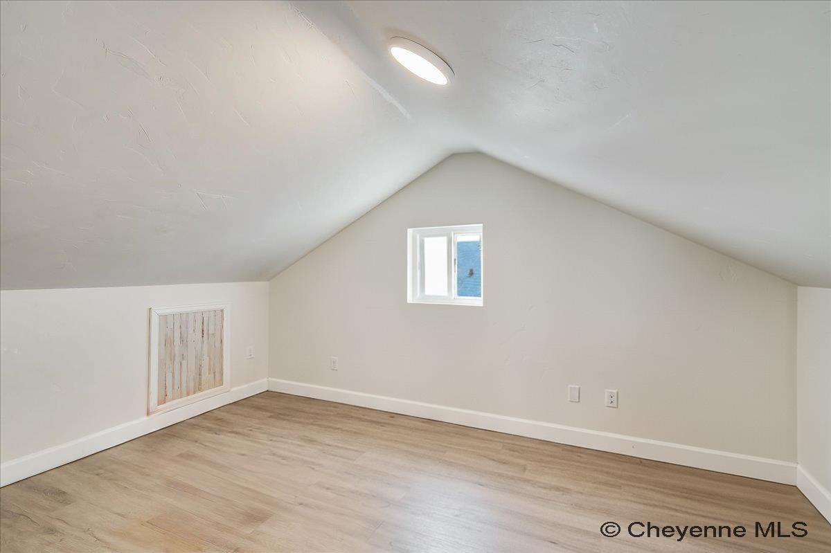 1410 CARBON AVE Unit: A-D