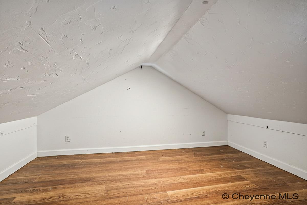 1410 CARBON AVE Unit: A-D