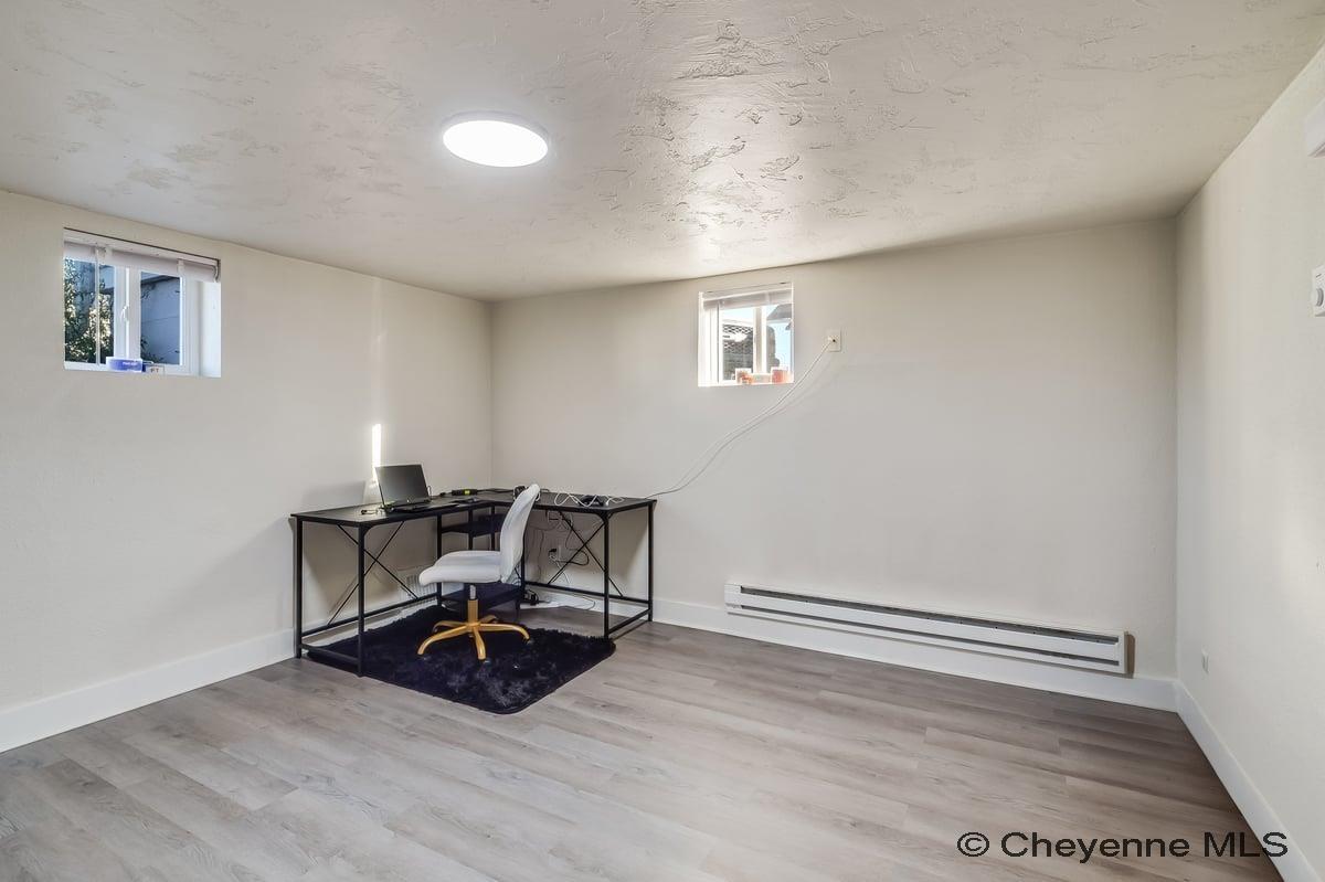 1410 CARBON AVE Unit: A-D