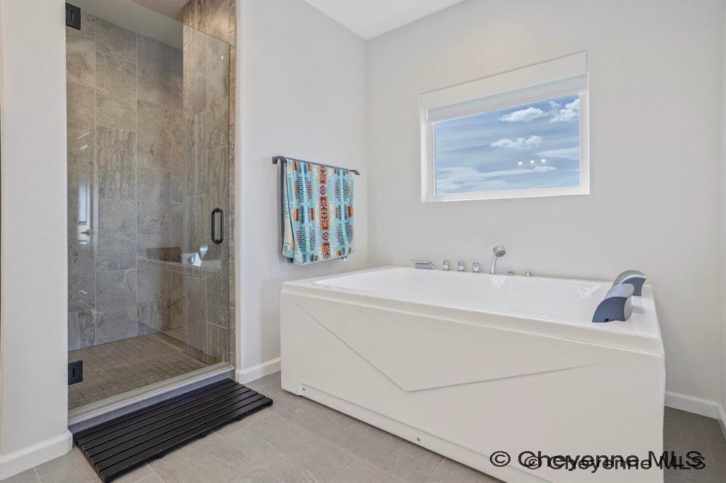 1472 SCENIC RIDGE DR