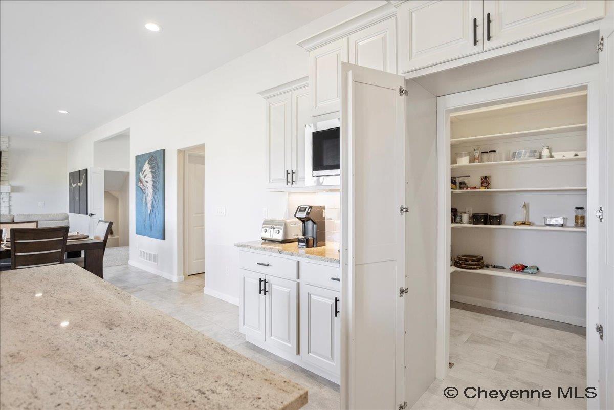 1472 SCENIC RIDGE DR