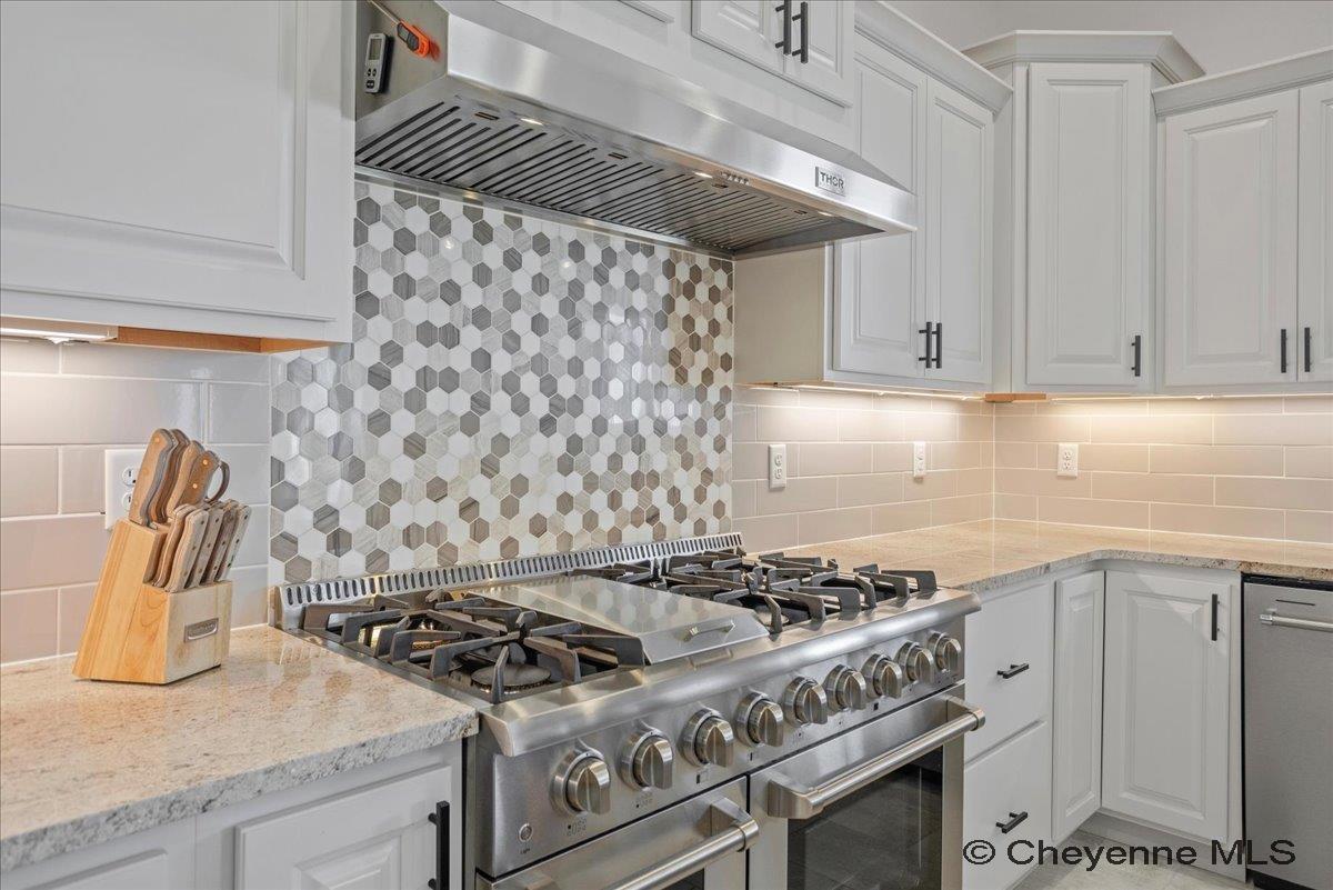 1472 SCENIC RIDGE DR