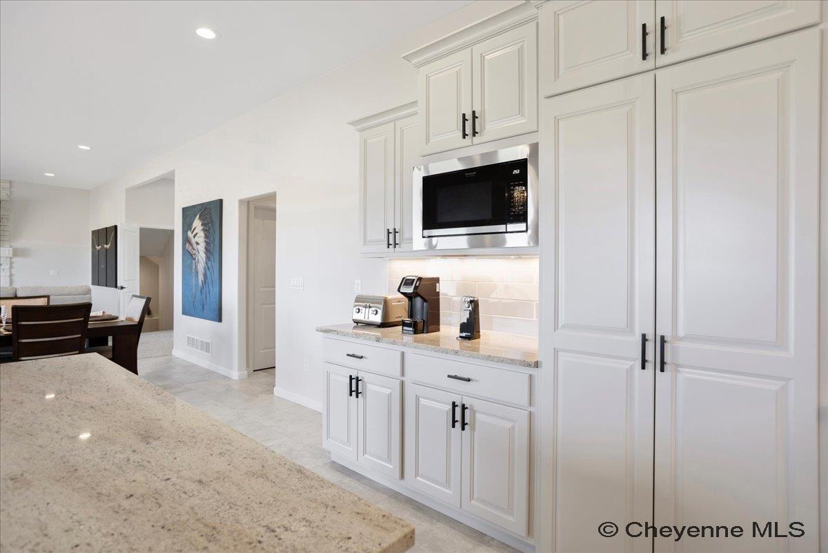 1472 SCENIC RIDGE DR