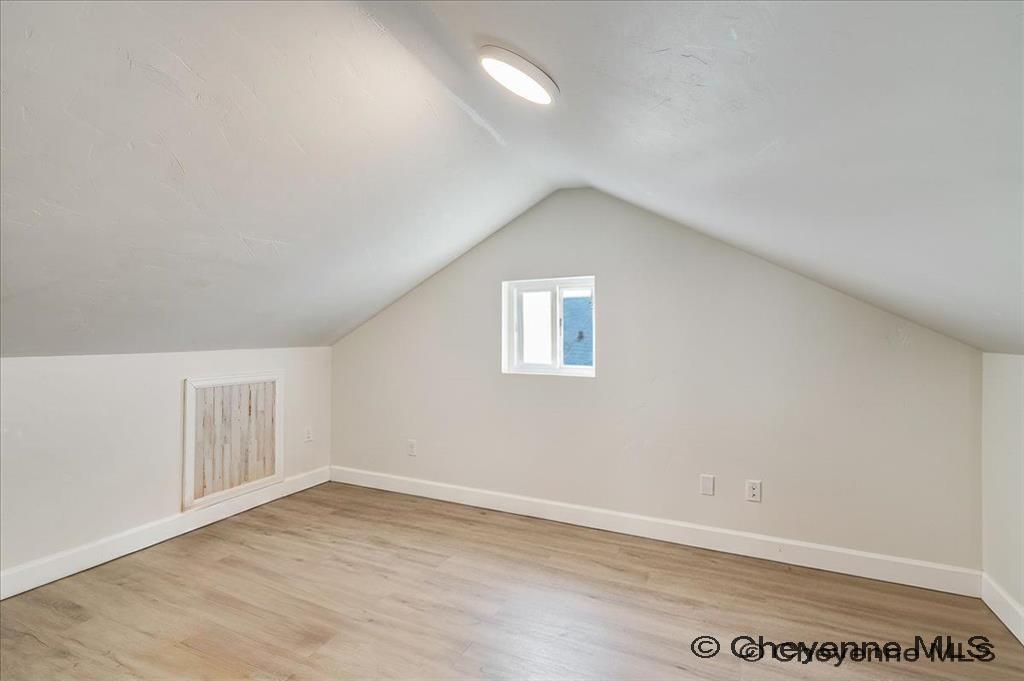 1410 CARBON AVE Unit: A-D