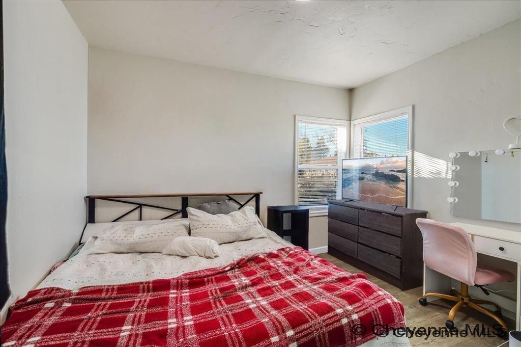 1410 CARBON AVE Unit: A-D