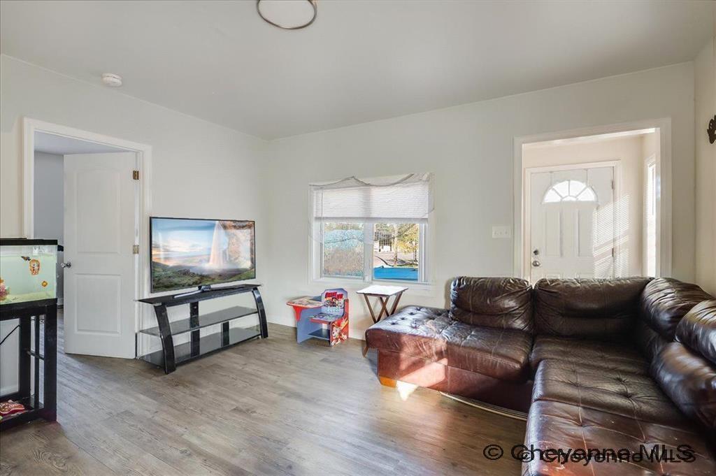 1410 CARBON AVE Unit: A-D