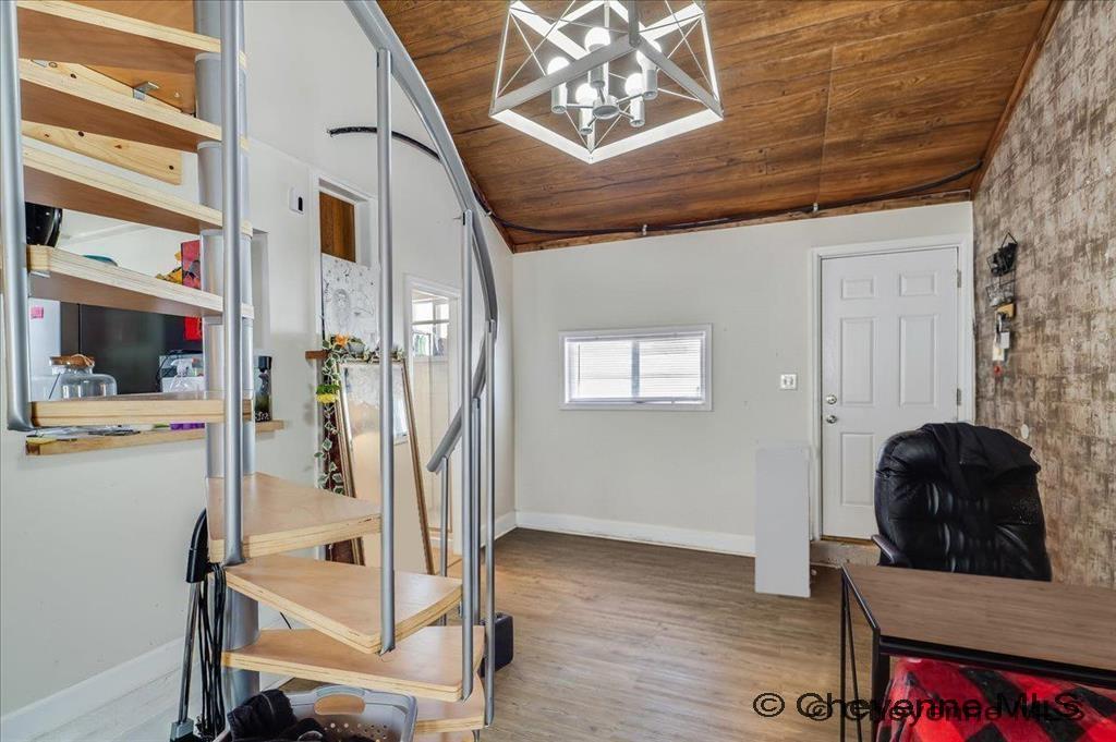 1410 CARBON AVE Unit: A-D