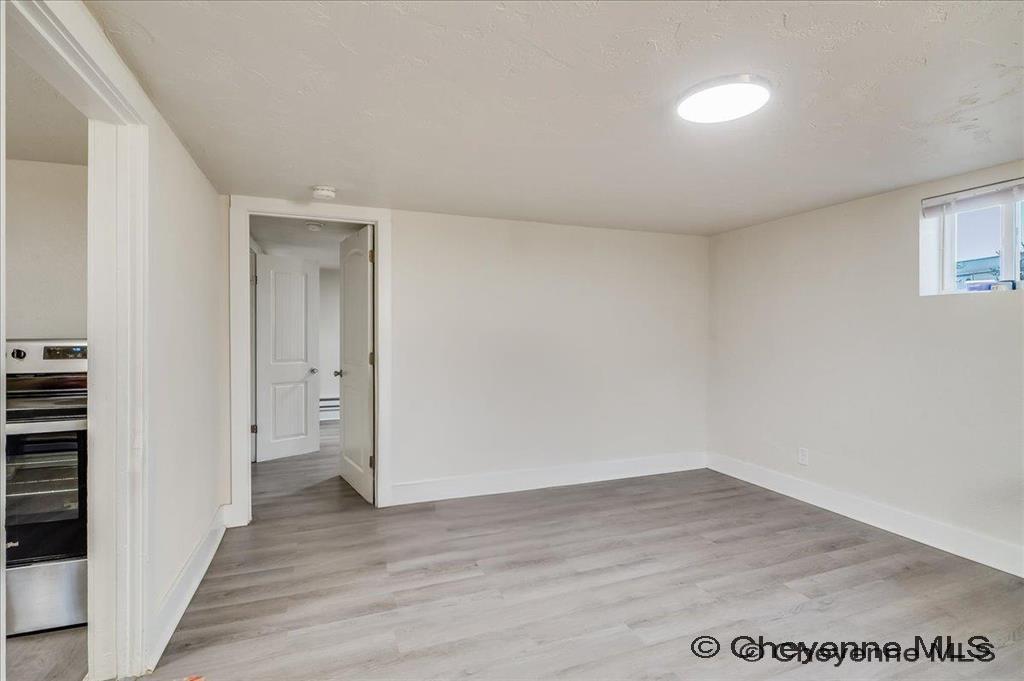 1410 CARBON AVE Unit: A-D