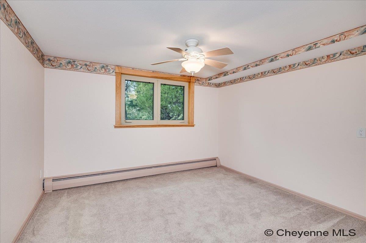 714 E OLE MAVERICK RD