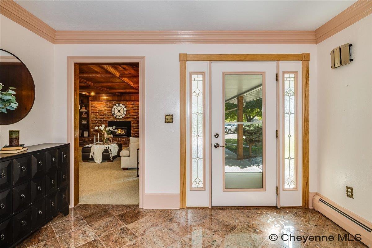 714 E OLE MAVERICK RD