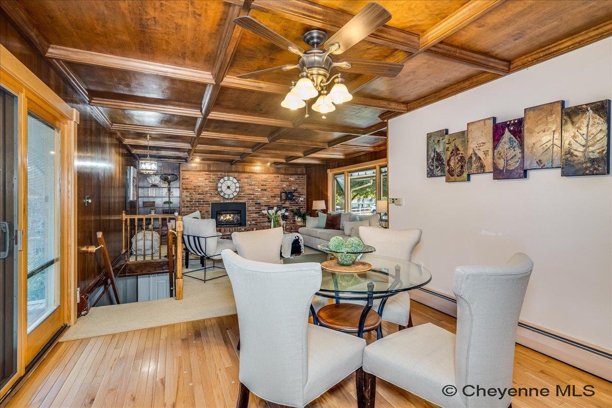 714 E OLE MAVERICK RD