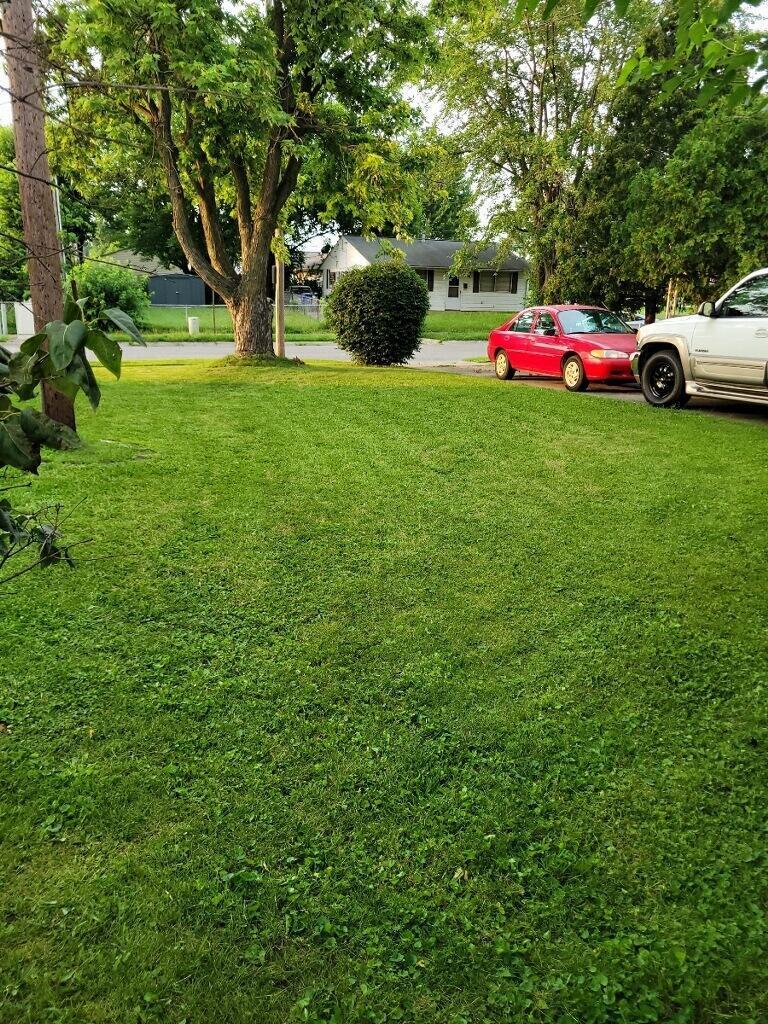 327 Ziegler Avenue