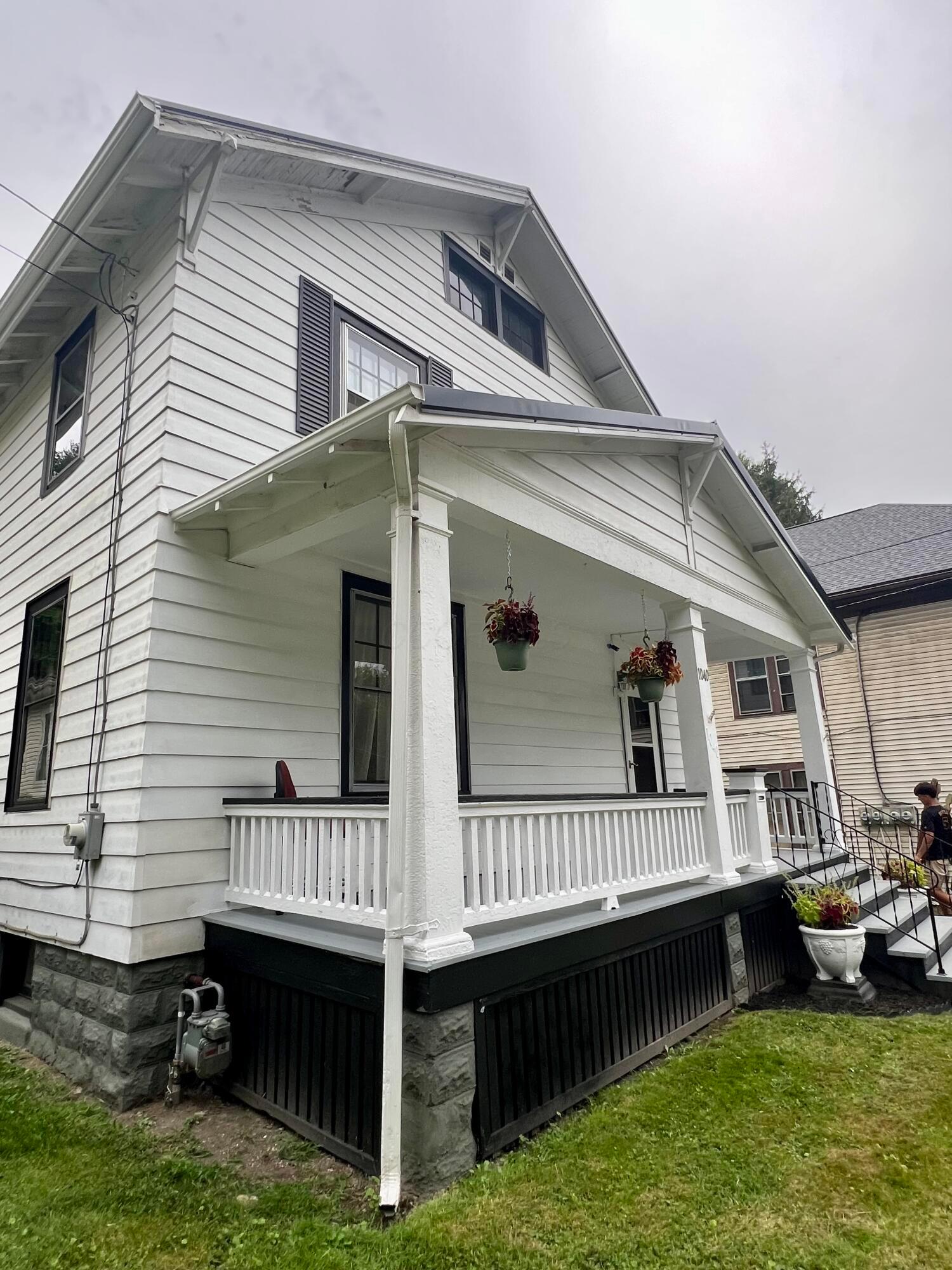 1040 Wheeling Avenue