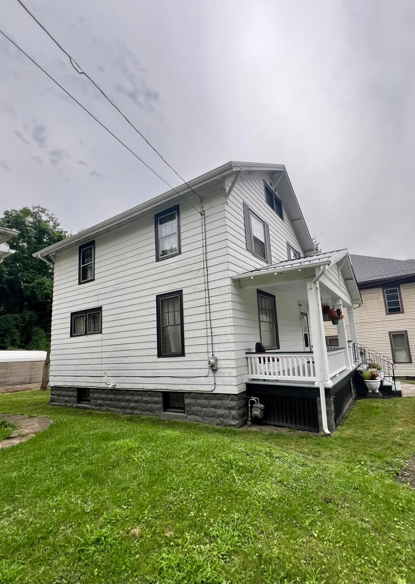 1040 Wheeling Avenue