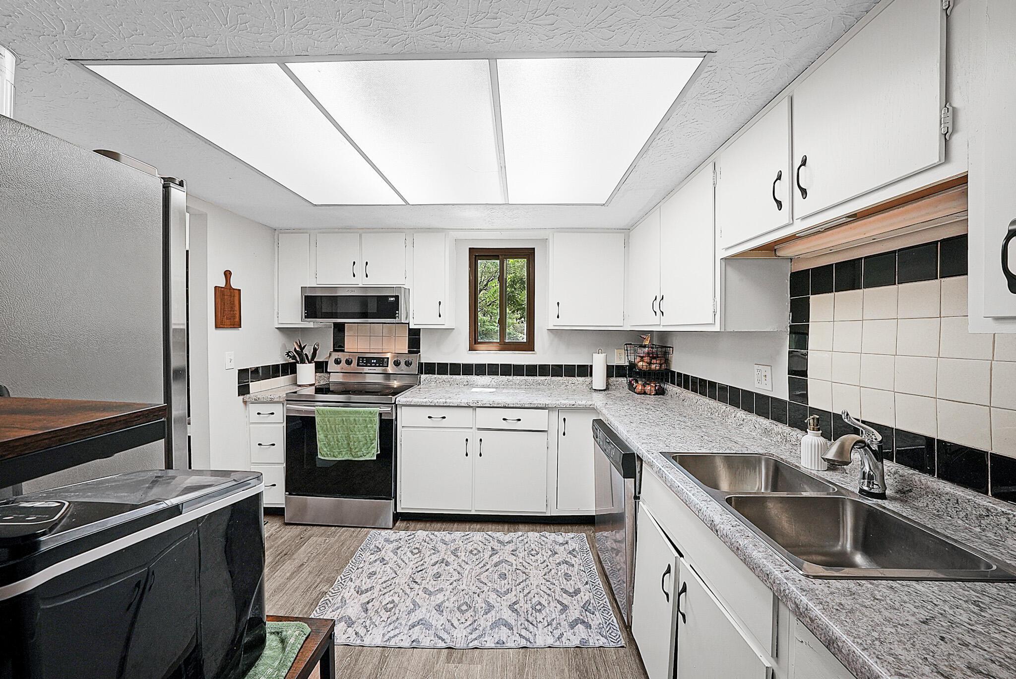 3754 Canon Ridge Place