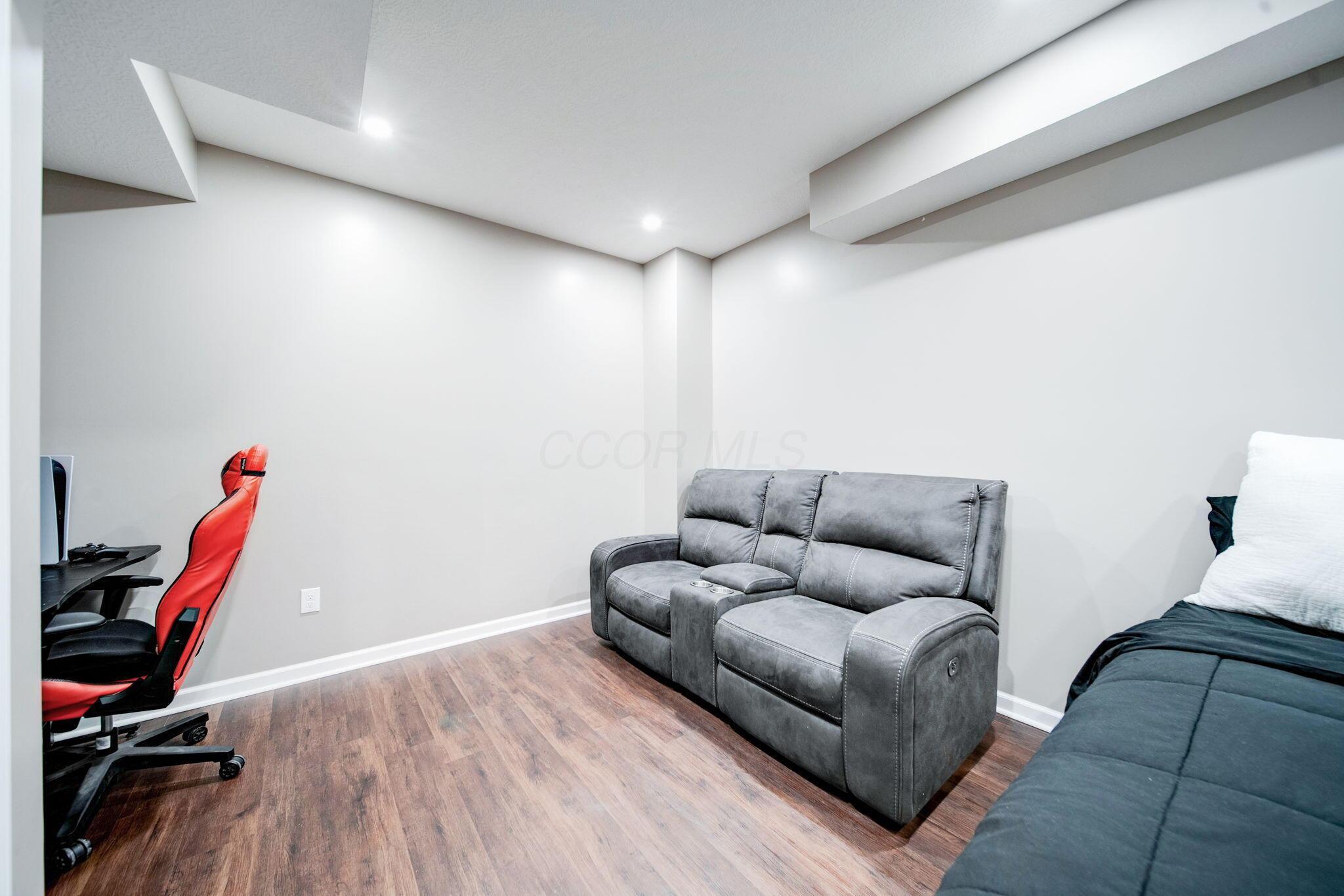 7181 Fenwick Street NW