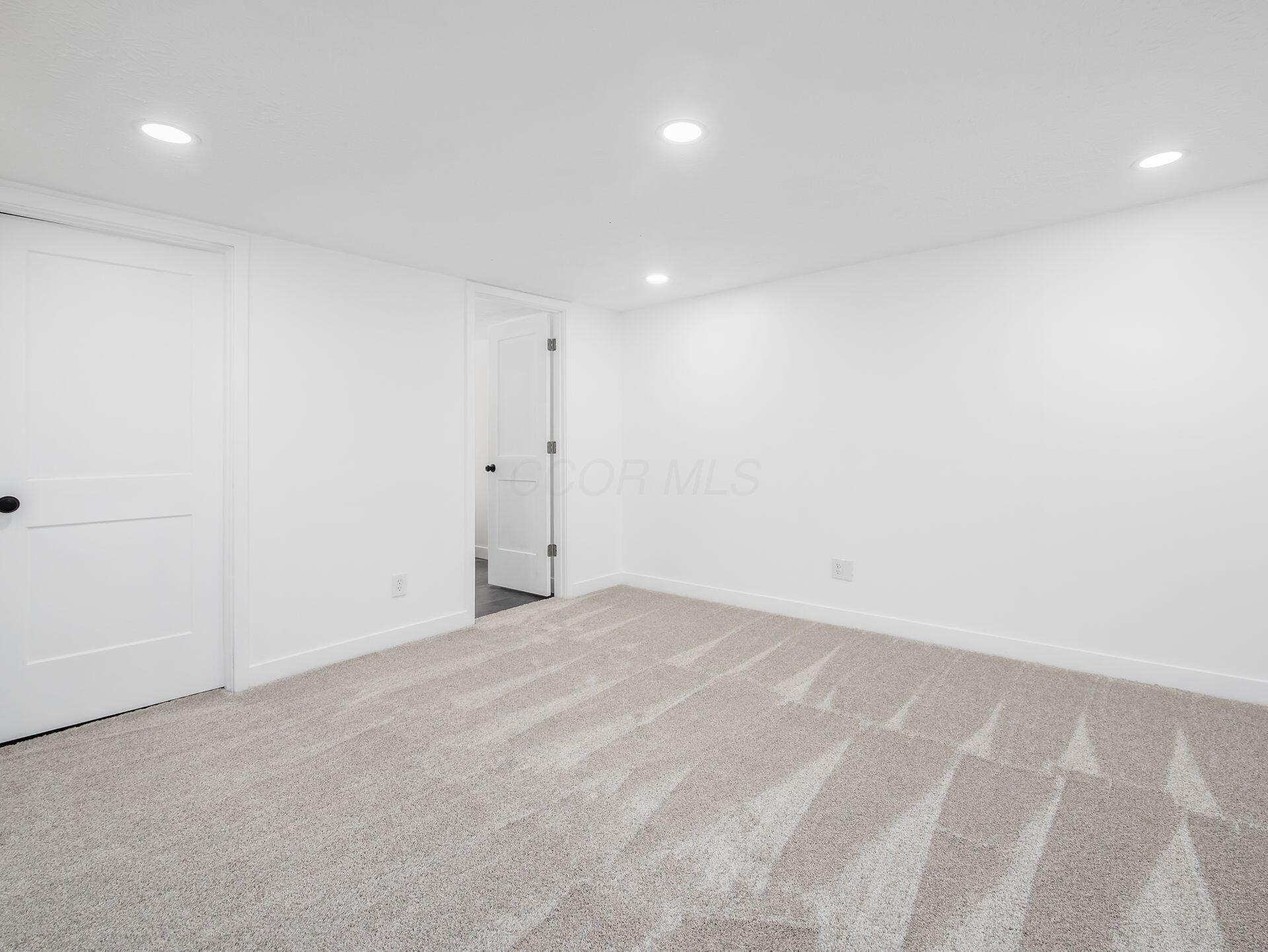 4083 Parkcove Drive, 23A