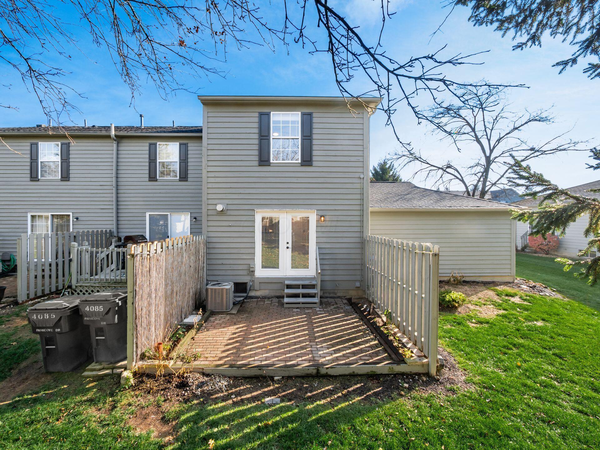 4083 Parkcove Drive, 23A
