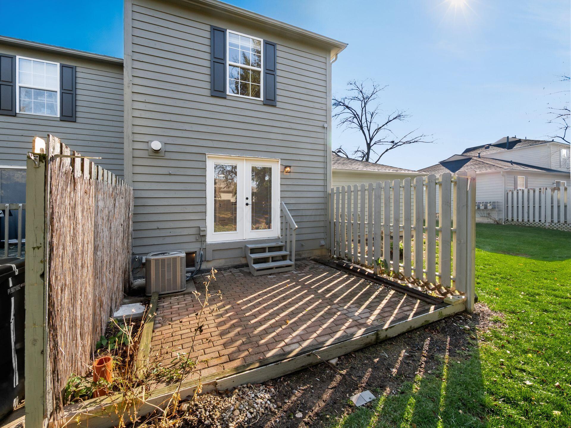 4083 Parkcove Drive, 23A