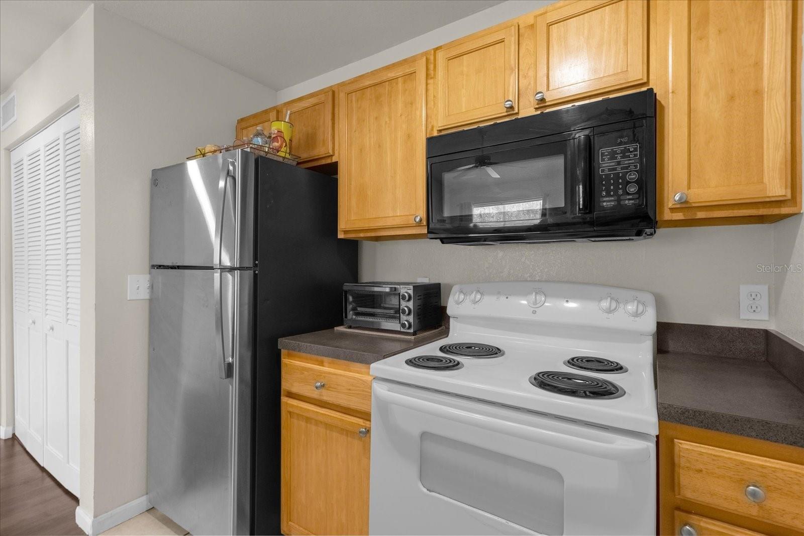 8933 LEE VISTA BLVD #2602
