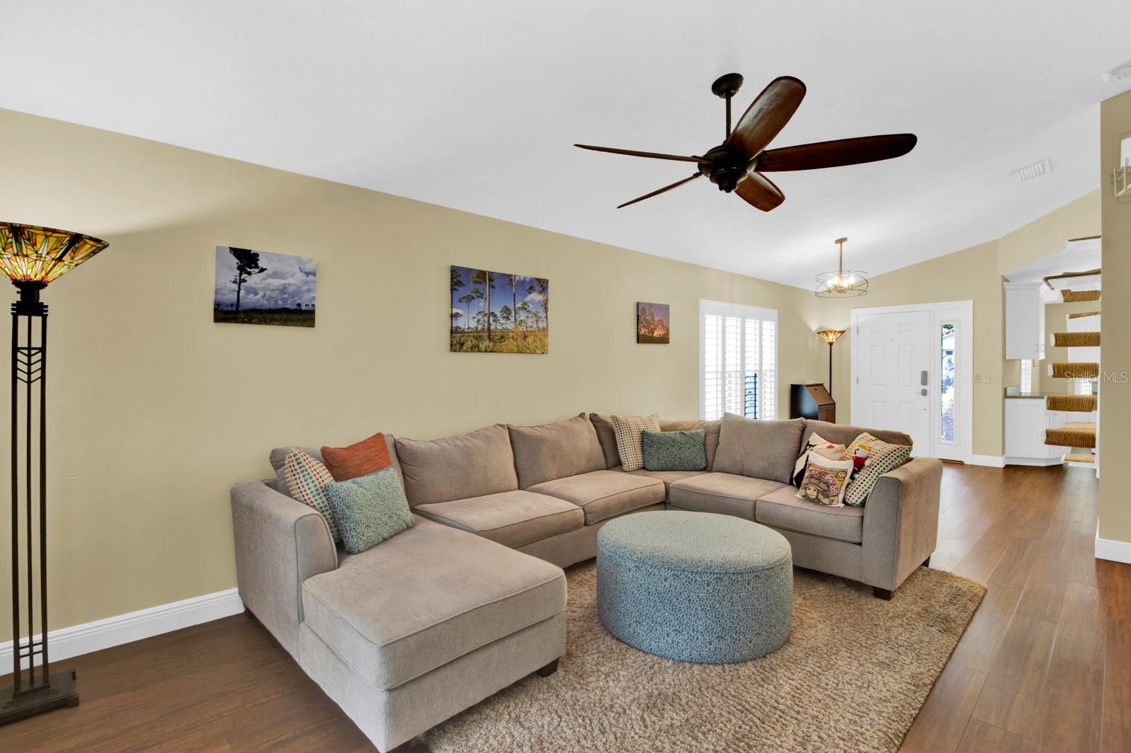 528 VIA DEL ORO DR