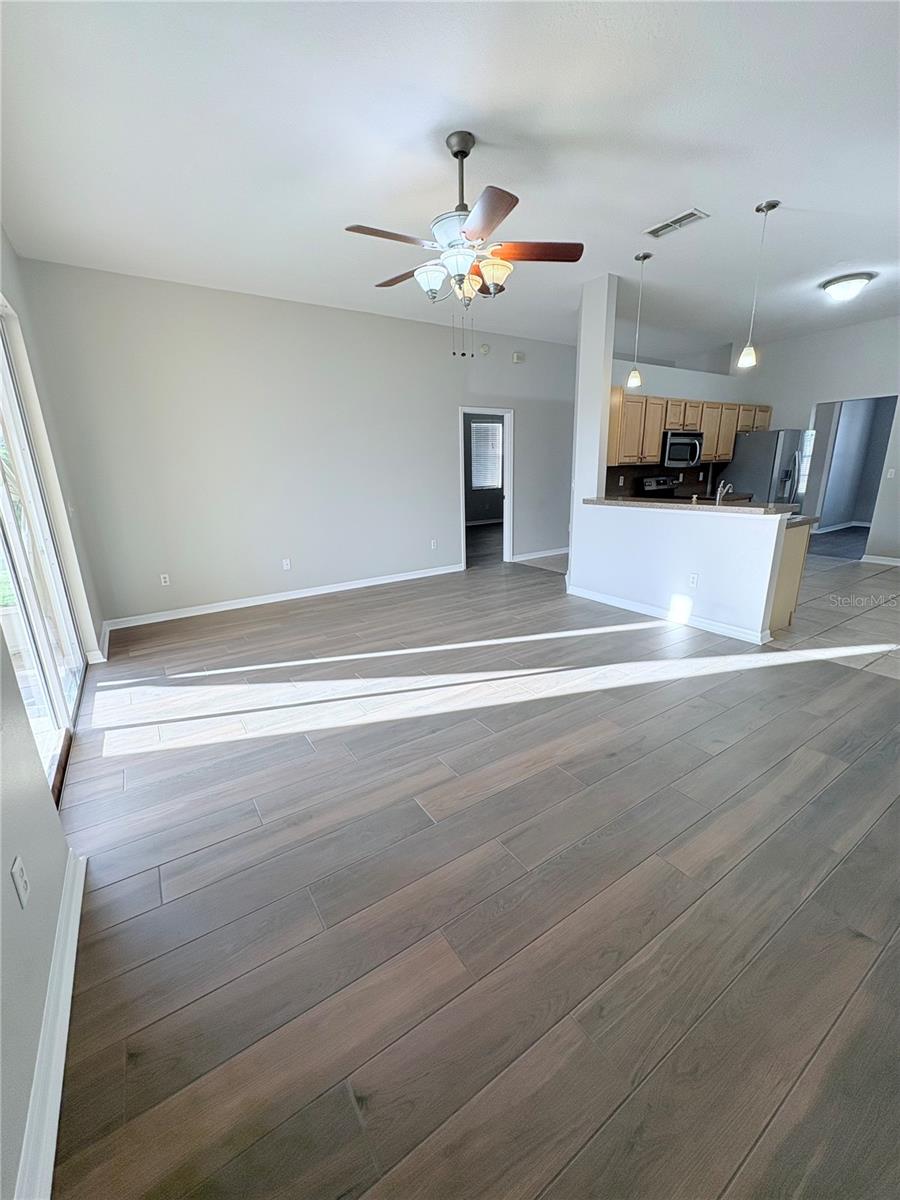 522 BUCKHAVEN LOOP