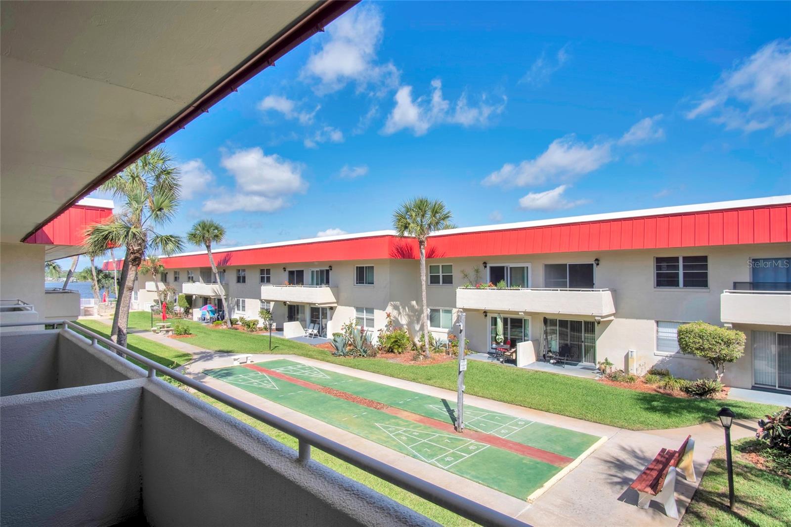 2901 N HALIFAX AVE #220