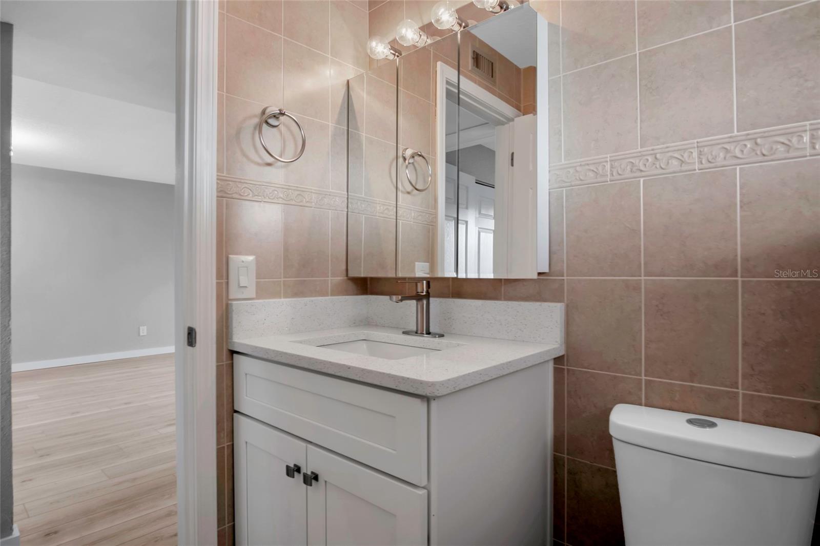 2901 N HALIFAX AVE #220