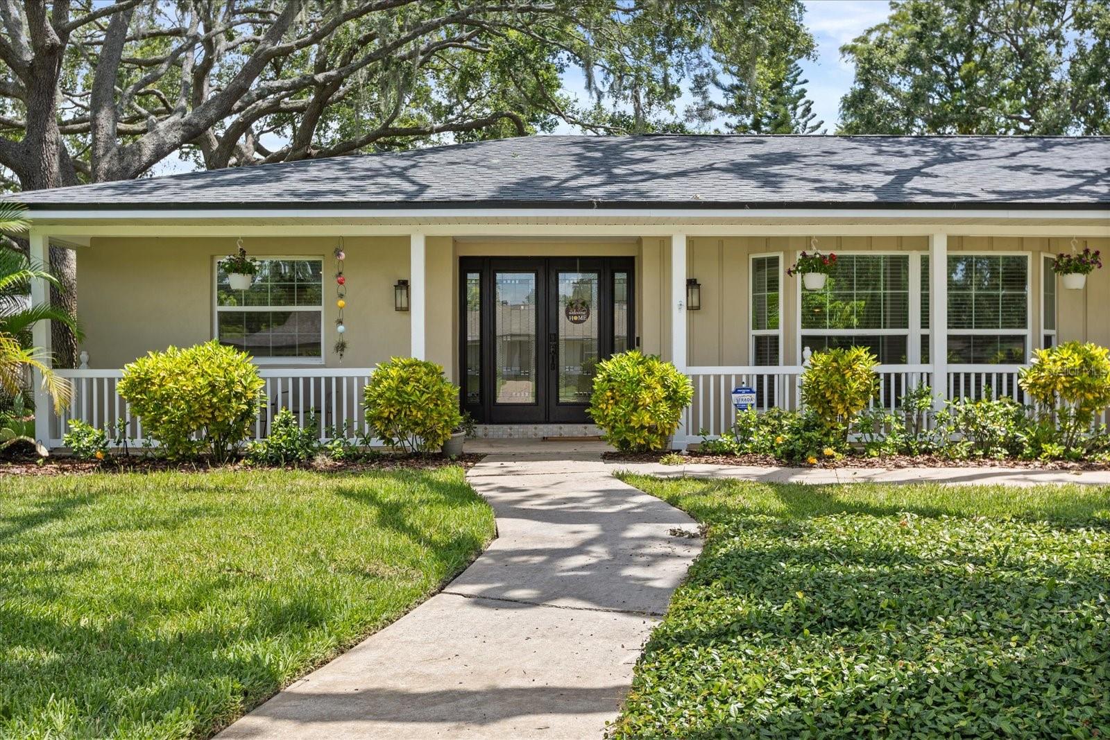 708 VALENCIA CT