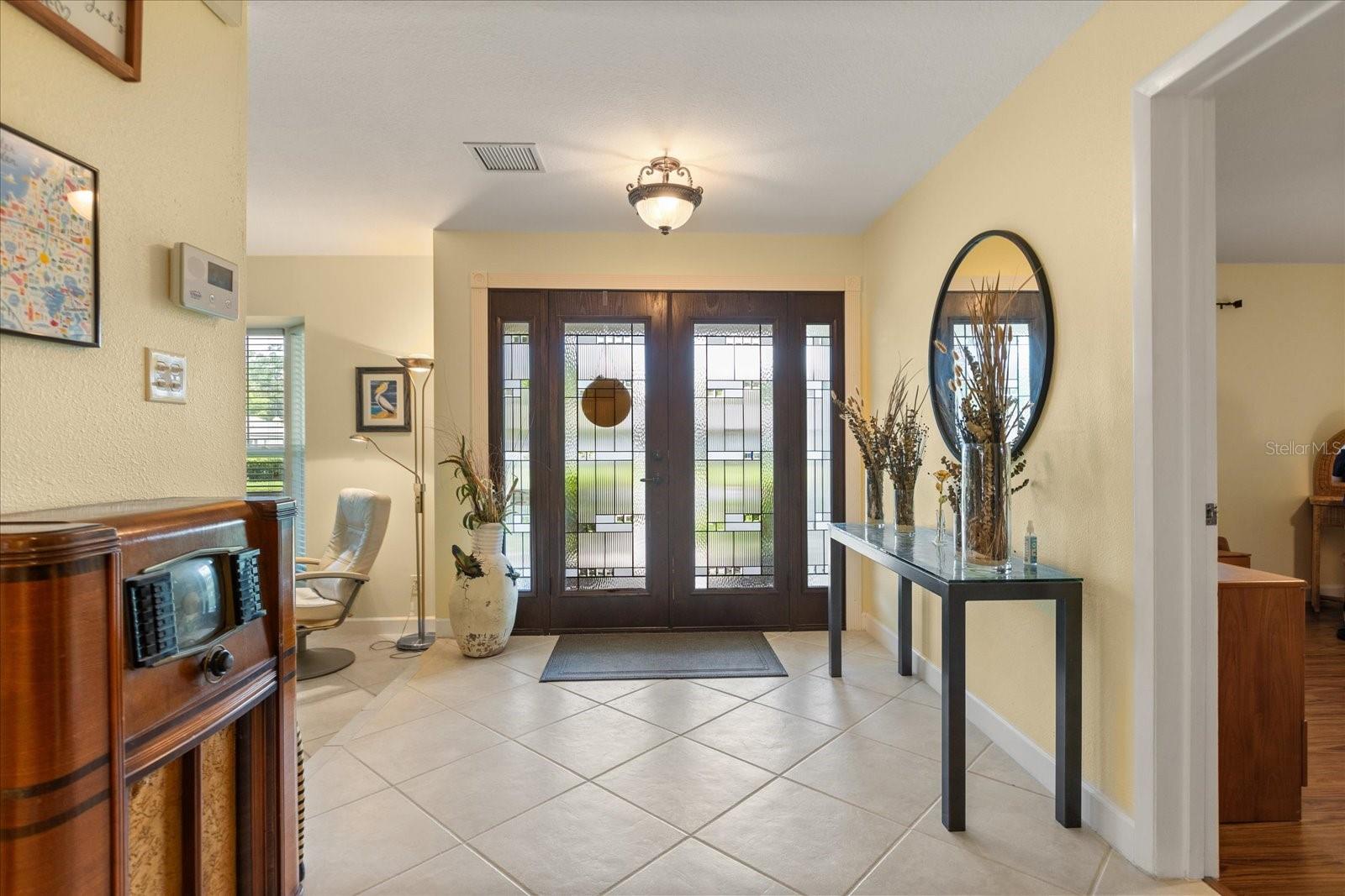708 VALENCIA CT