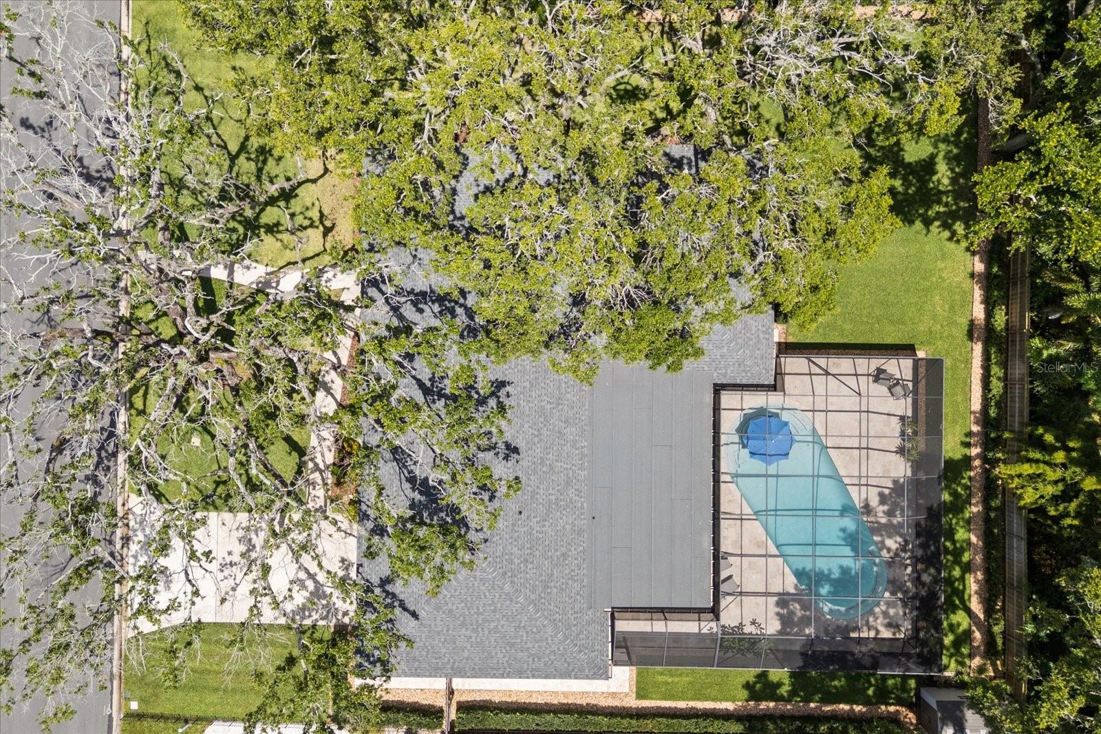 708 VALENCIA CT
