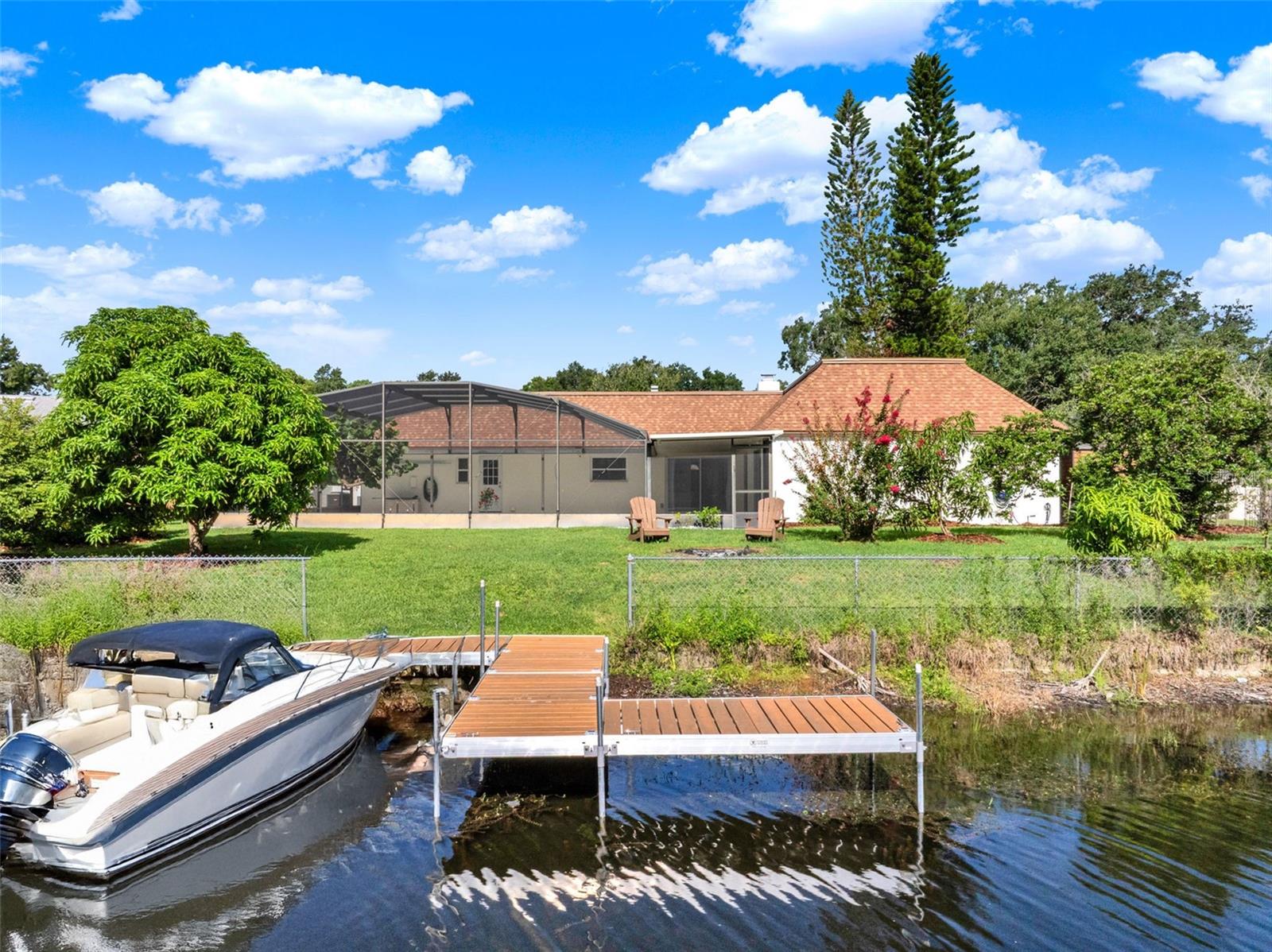 160 LAKE DESTINY TRL