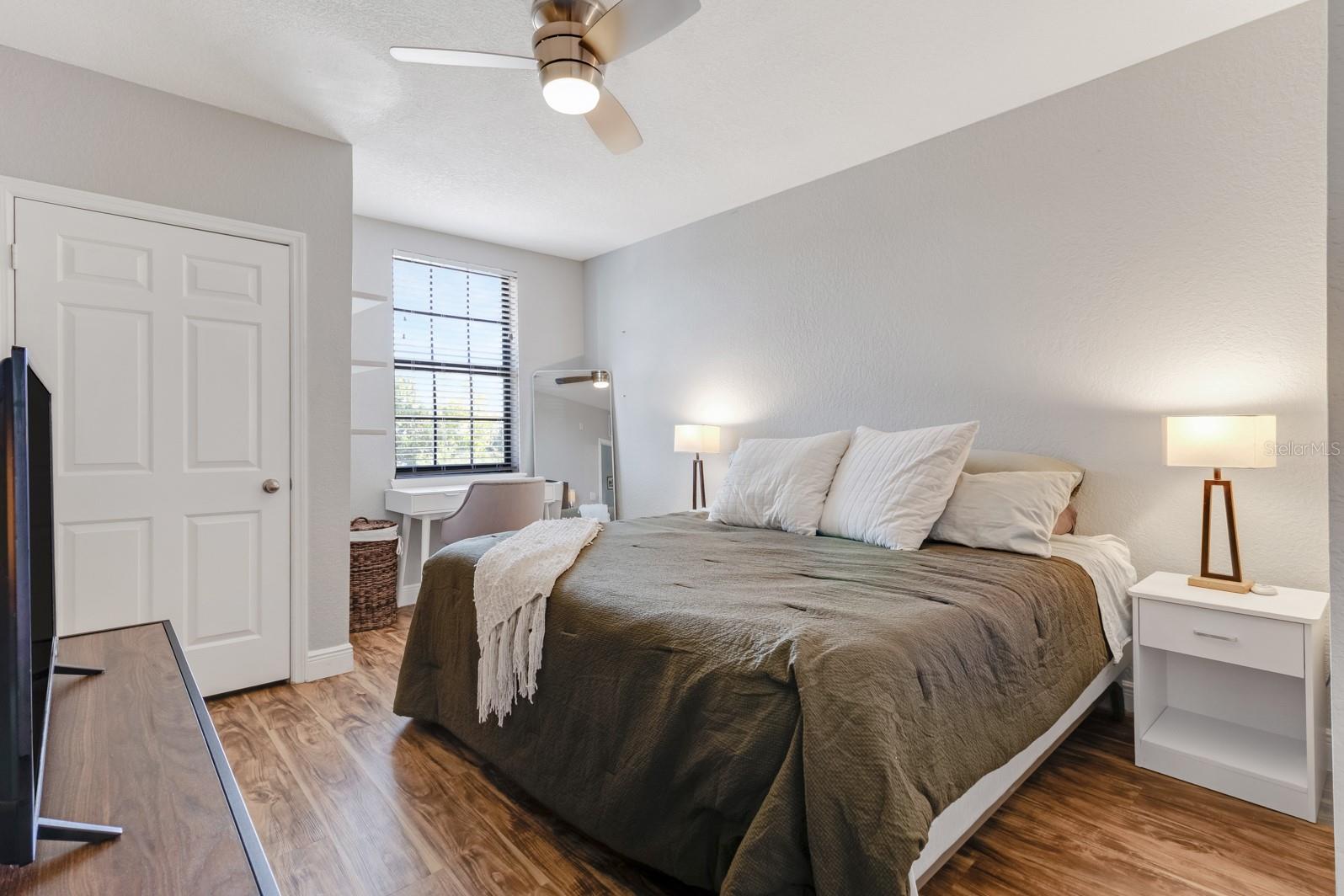 5550 E MICHIGAN ST #1325