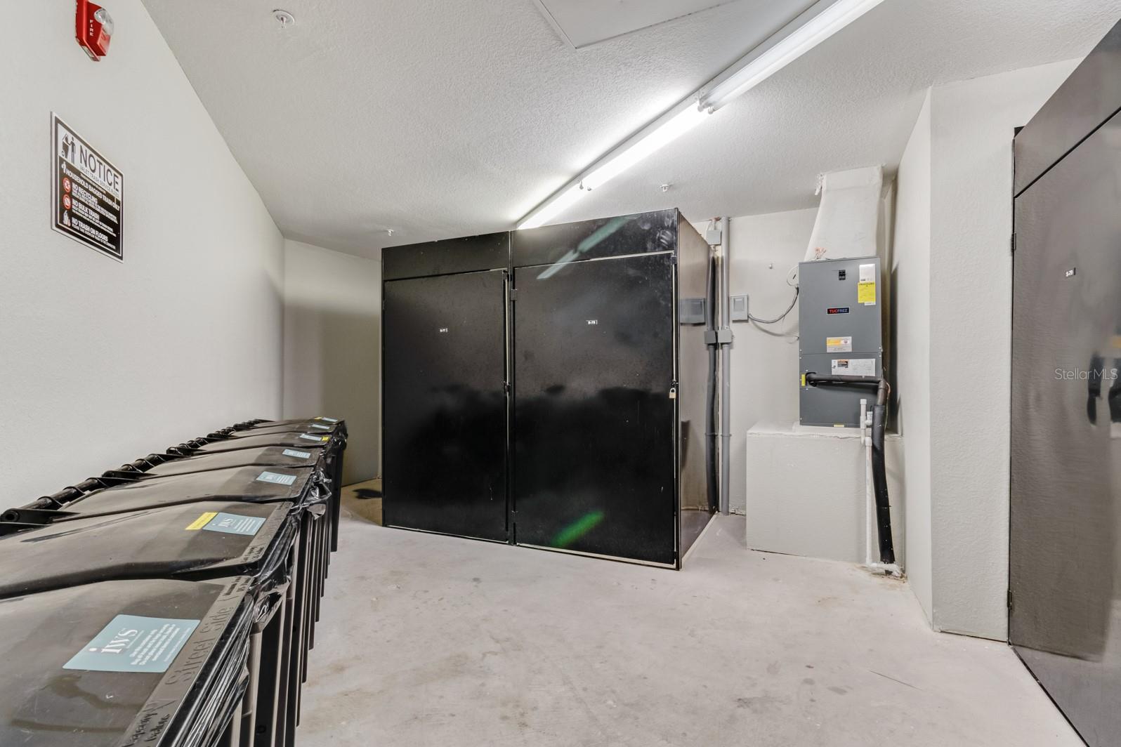 5550 E MICHIGAN ST #1325