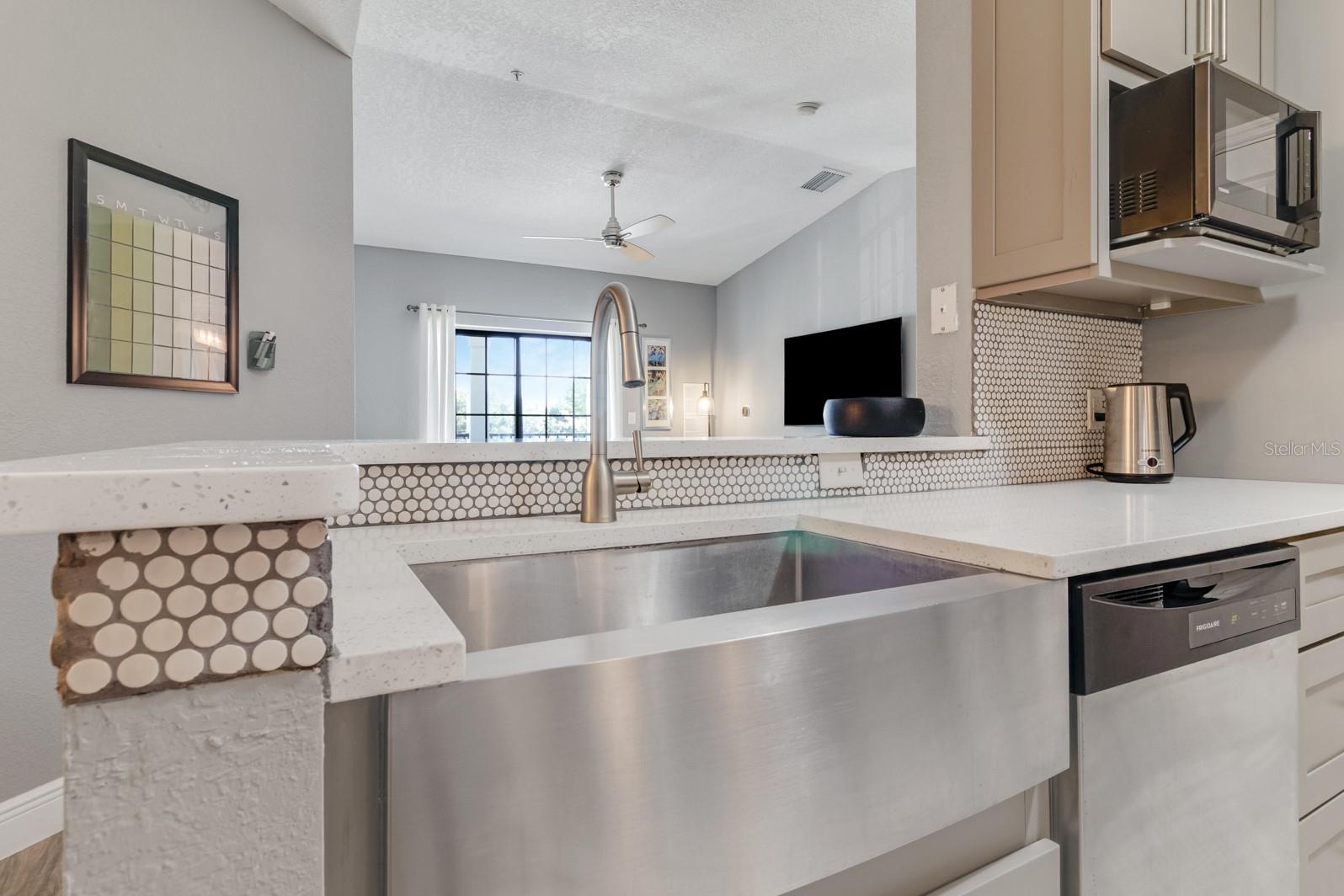 5550 E MICHIGAN ST #1325