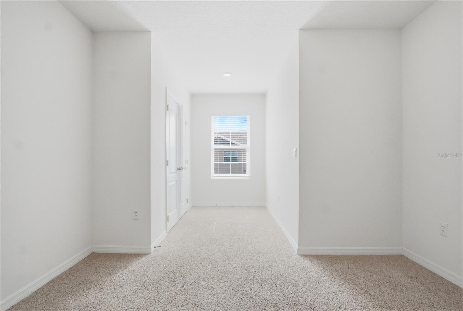 1535 LUMBER AVE