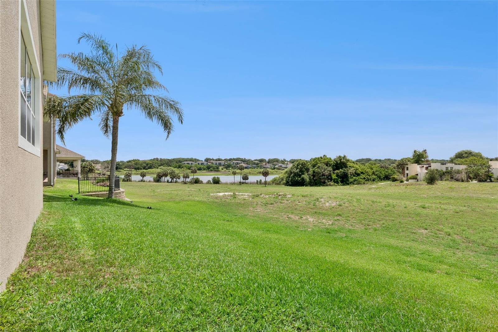 1270 GREEN VISTA CIR
