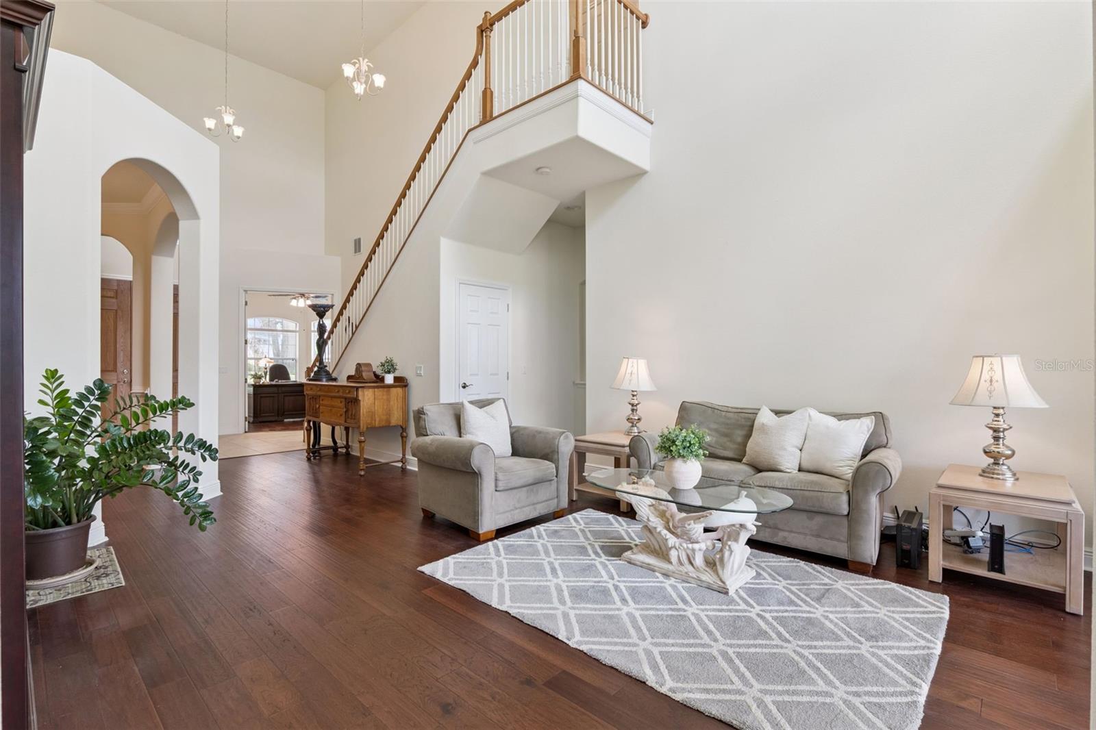 1270 GREEN VISTA CIR