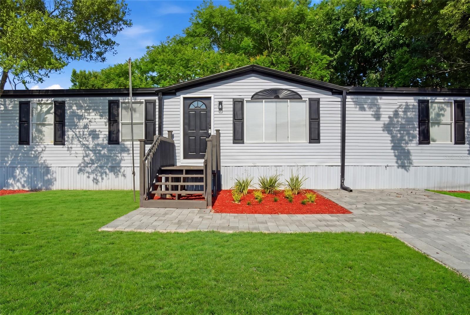 4519 MOBILAIRE DR