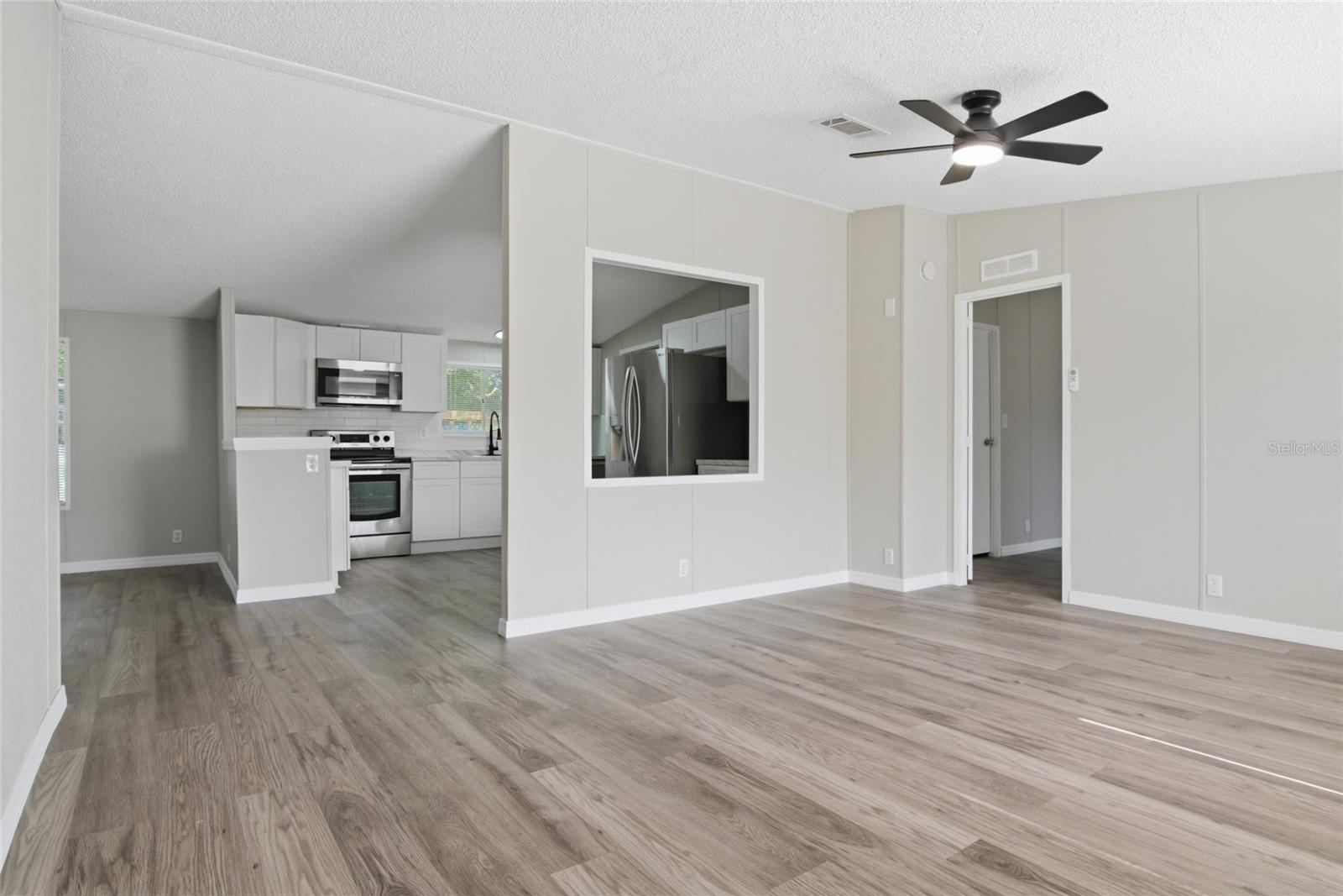 4519 MOBILAIRE DR