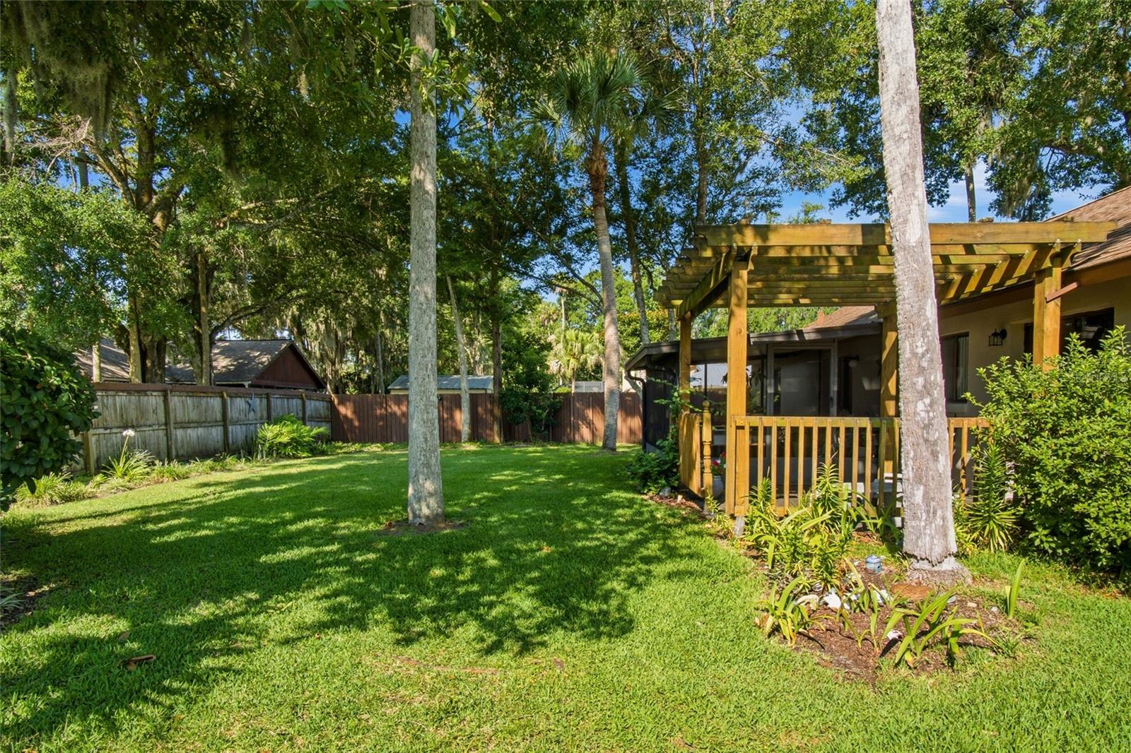 16 BLAKETOWN PL