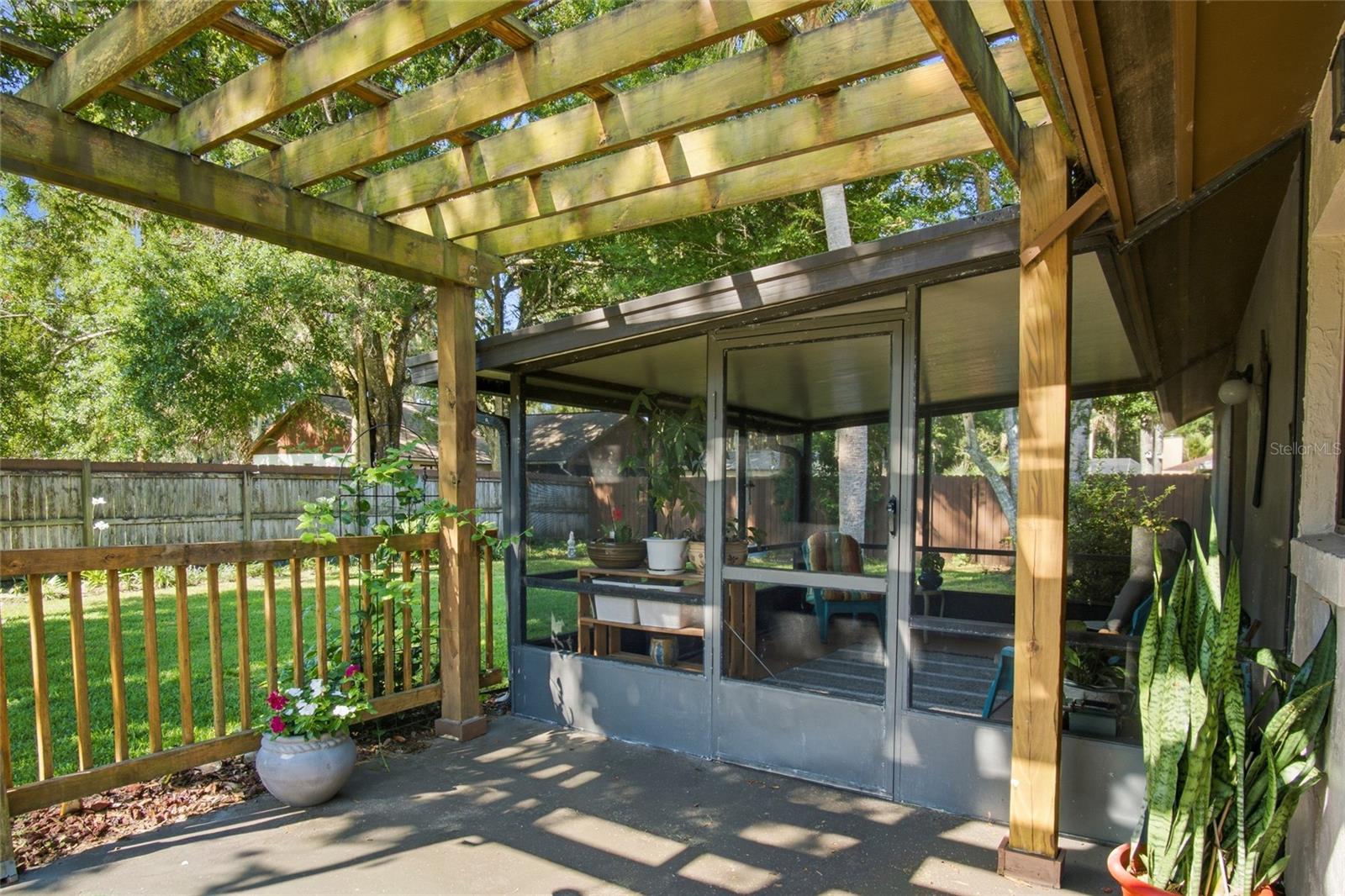 16 BLAKETOWN PL