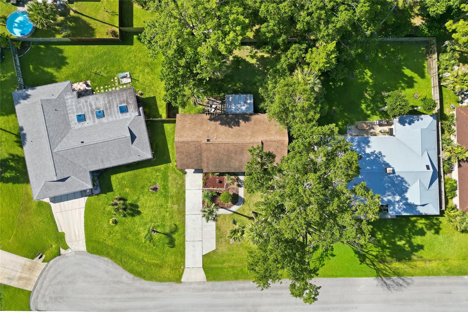 16 BLAKETOWN PL