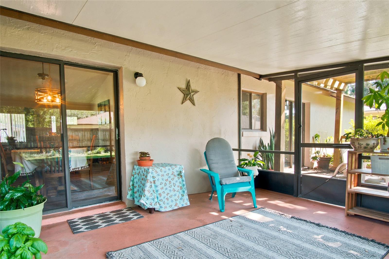 16 BLAKETOWN PL