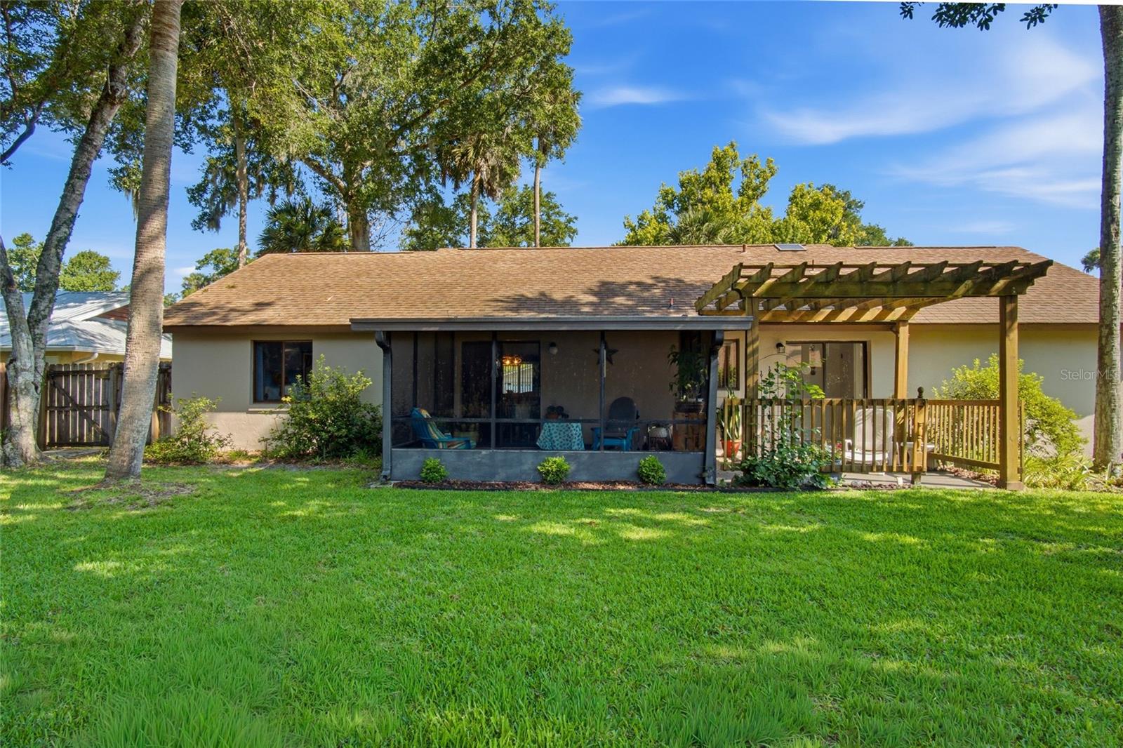 16 BLAKETOWN PL