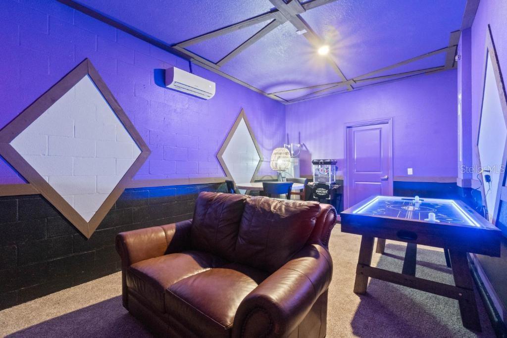 4274 PARAGRAPH DR
