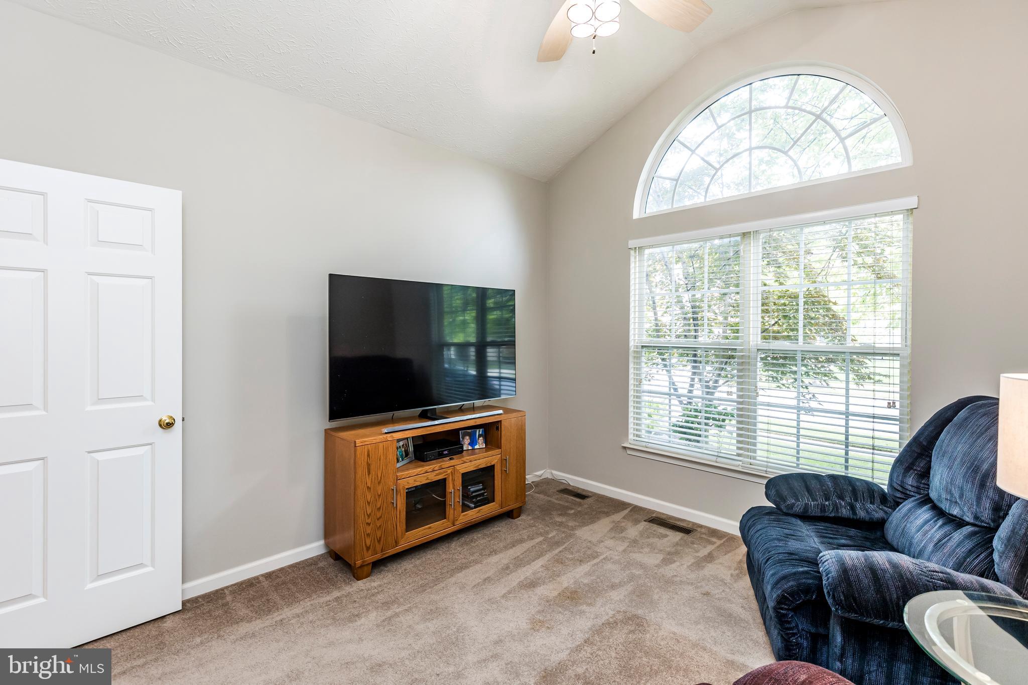 7734 Rotherham DRIVE